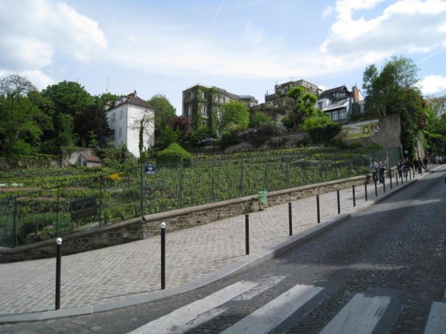 Quiet Apartment Hill Of Montmartre Paryż Zewnętrze zdjęcie