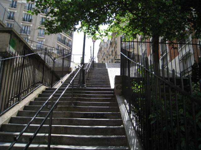 Quiet Apartment Hill Of Montmartre Paryż Zewnętrze zdjęcie